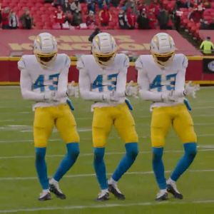 Video post by @mikeyquince on Instagram