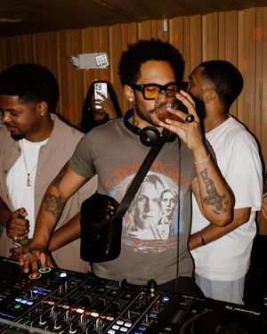 Image post by @kaufkaufkaufkaufkauf on Instagram