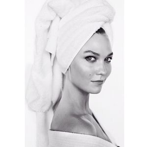 Image post by @karliekloss on Instagram