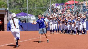 Image post by @wsusoftball on Instagram