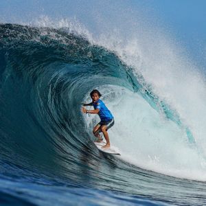 Image post by @wsl.qs on Instagram