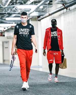 Image post by @miamiheatstore on Instagram