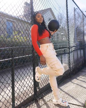 Image post by @dejakelly on Instagram