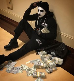 Image post by @floydmayweather on Instagram