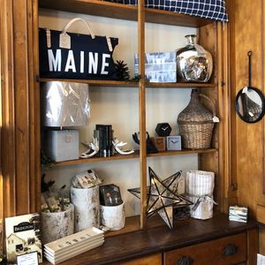 Image post by @themainemag on Instagram