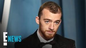 Video post by @enews on YouTube