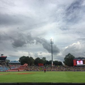 Image post by @lawrencethriston on Instagram