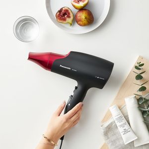 Image post by @panasonicpersonalcare on Instagram