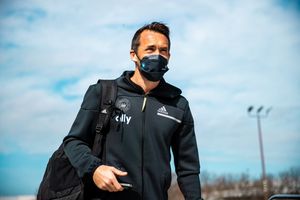 Image post by @fuchsofficial on Twitter