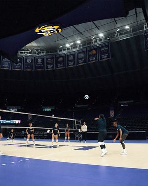 Image post by @usdvolleyball on Instagram