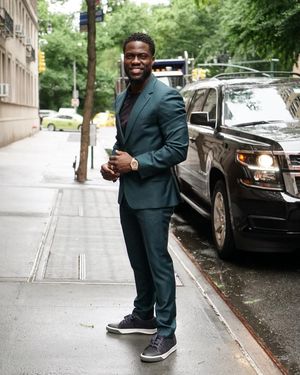 Image post by @kevinhart4real on Instagram