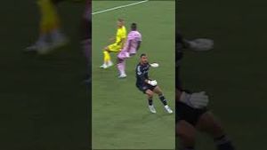 Video post by @brfootball on YouTube