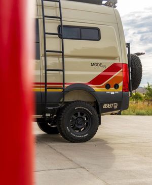 Image post by @owl.van.engineering on Instagram