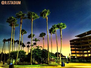Image post by @rjstadium on Instagram