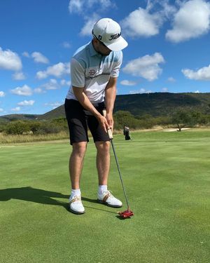 Image post by @daveravetto on Instagram