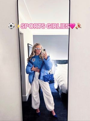 Image post by @itsemraine on TikTok