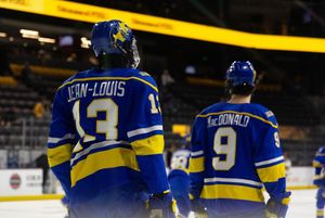 Image post by @nanookshockey on Instagram