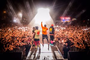 Image post by @blackeyedpeas on Instagram