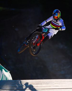 Image post by @foxmtb on Instagram