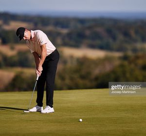 Image post by @alexknappegolf on Instagram