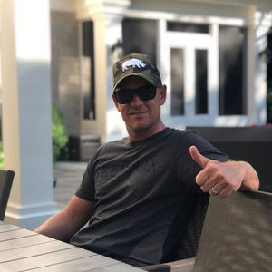 Image post by @lukedonald on Instagram