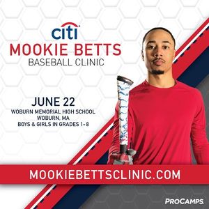 Image post by @mookiebetts on Instagram