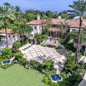Image post by @christiesrealestate on Instagram