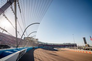 Image post by @phoenixraceway on Instagram