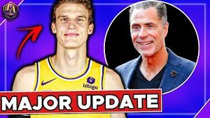 Video post by @lakersdigest on YouTube