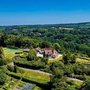 Image post by @christiesrealestate on Instagram