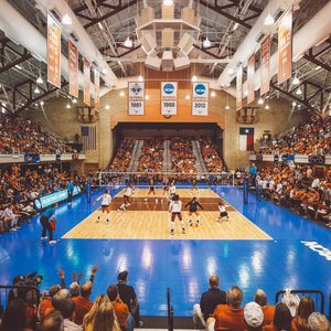 Image post by @texasvolleyball on Instagram