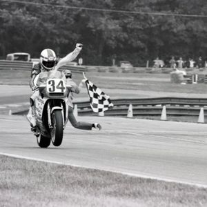 Image post by @motoamerica on Instagram
