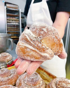 Image post by @goldenrodpastries on Instagram