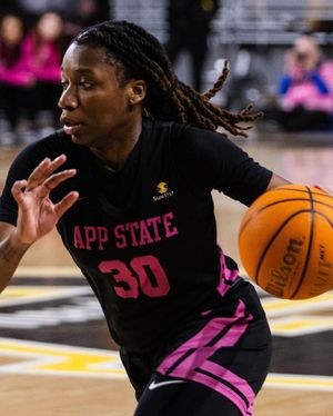 Image post by @appstatewbb on Instagram