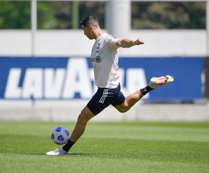 Image post by @cristiano on Instagram