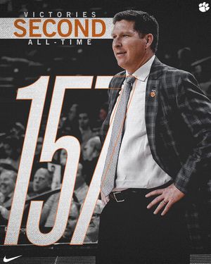 Image post by @clemsonmbb on Instagram