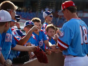 Image post by @florenceyallsbaseball on Instagram