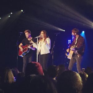 Image post by @cma on Instagram