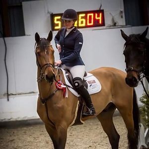 Image post by @carolinedame on Instagram