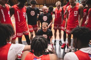 Image post by @RazorbackMBB on Twitter