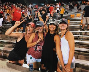 Image post by @aztecwlax on Instagram