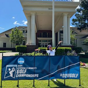 Image post by @wnmugolf on Instagram