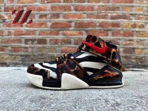 Image post by @succezzthestore on Instagram