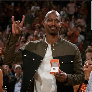 Image post by @tjfordbasketball on Instagram