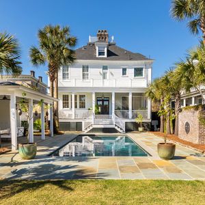 Image post by @christiesrealestate on Instagram