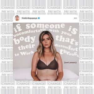 Image post by @si_swimsuit on Instagram