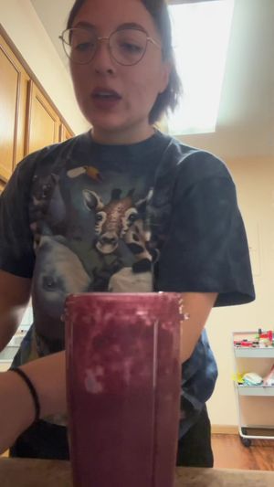 Video post by @Vivs.K1tchen on Facebook