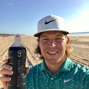Image post by @alexknappegolf on Instagram