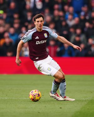 Image post by @AVFCOfficial on Twitter