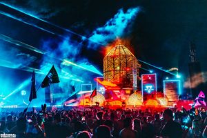 Image post by @nocturnalwland on Instagram